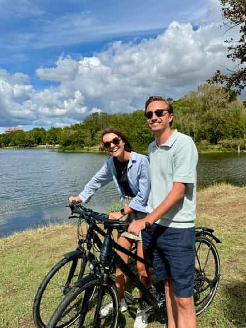 Billet Location de vélo ou de vélo électrique à Tirana : une visite libre à vélo