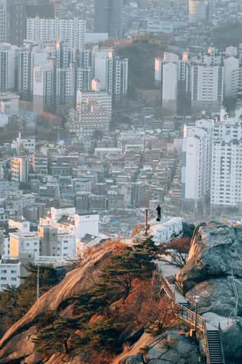 Billet Séoul : randonnée nocturne à la forteresse et collation au marché