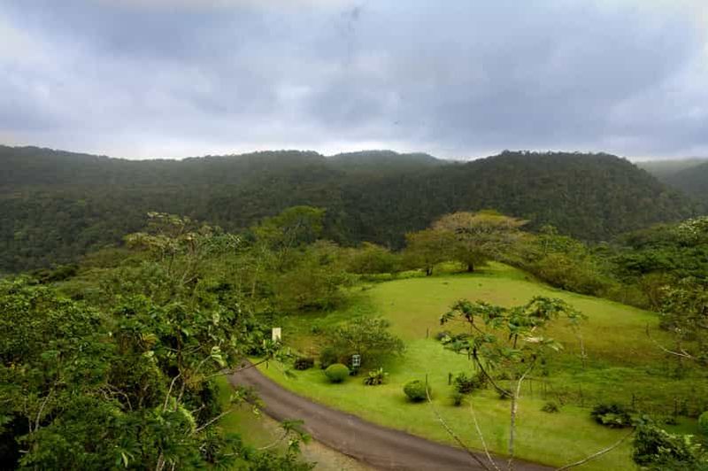 Billet La Fortuna : descente en rappel dans une cascade et excursion en VTT