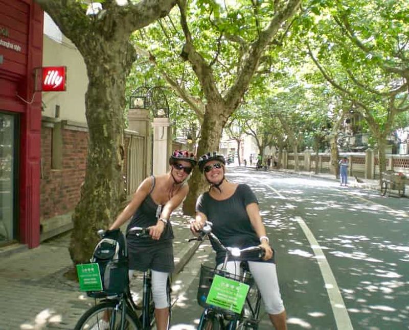 Billet Visite demi-journée du vieux Shanghai en petit groupe à vélo (jour et nuit)