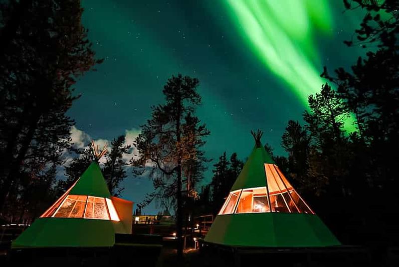 Billet Yellowknife : 2 nuits de chasse et d'observation des aurores boréales en cabine