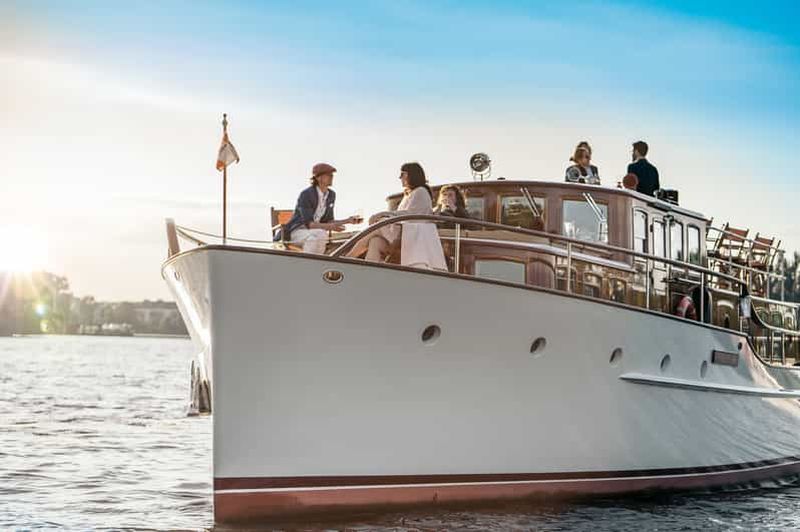 Billet Berlin : croisière d'une heure en style boutique à bord du FITZGERALD électrique