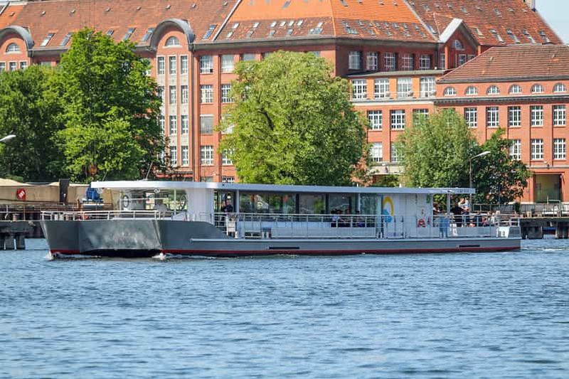 Billet Berlin : Croisière sur la Spree dans l'East Side Gallery à bord d'un catamaran solaire
