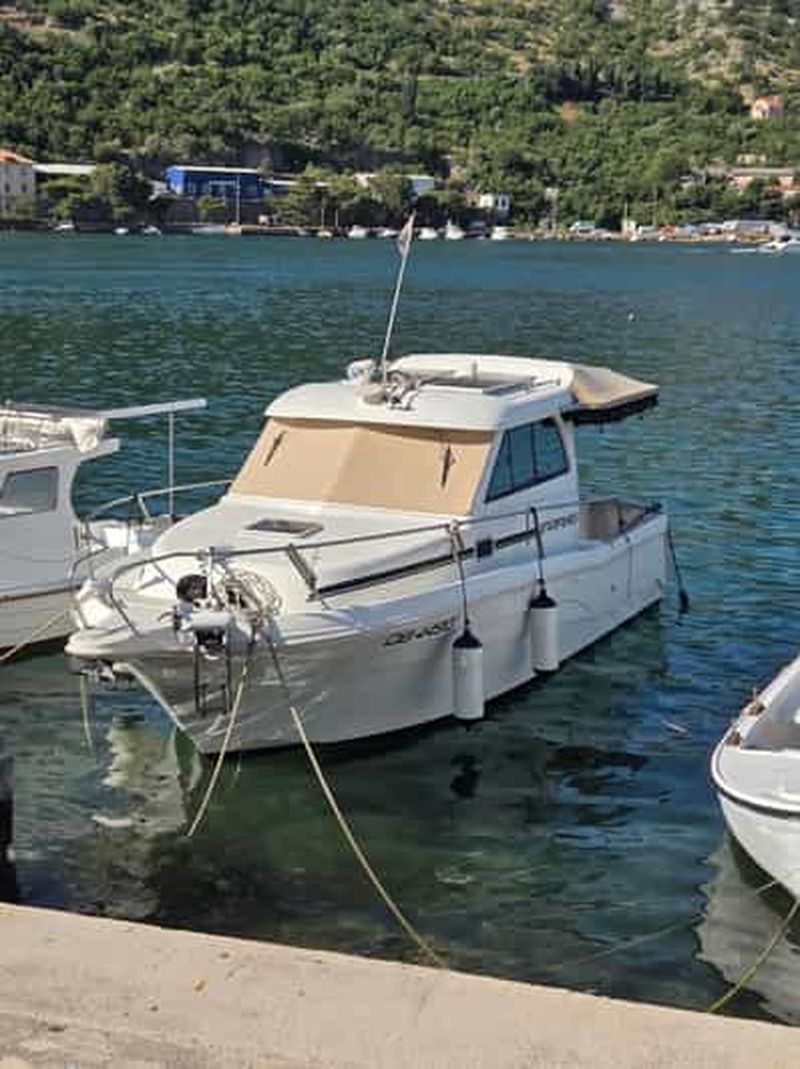 Billet Mljet : visite privée en bateau de la grotte d'Ulysse depuis Saplunara