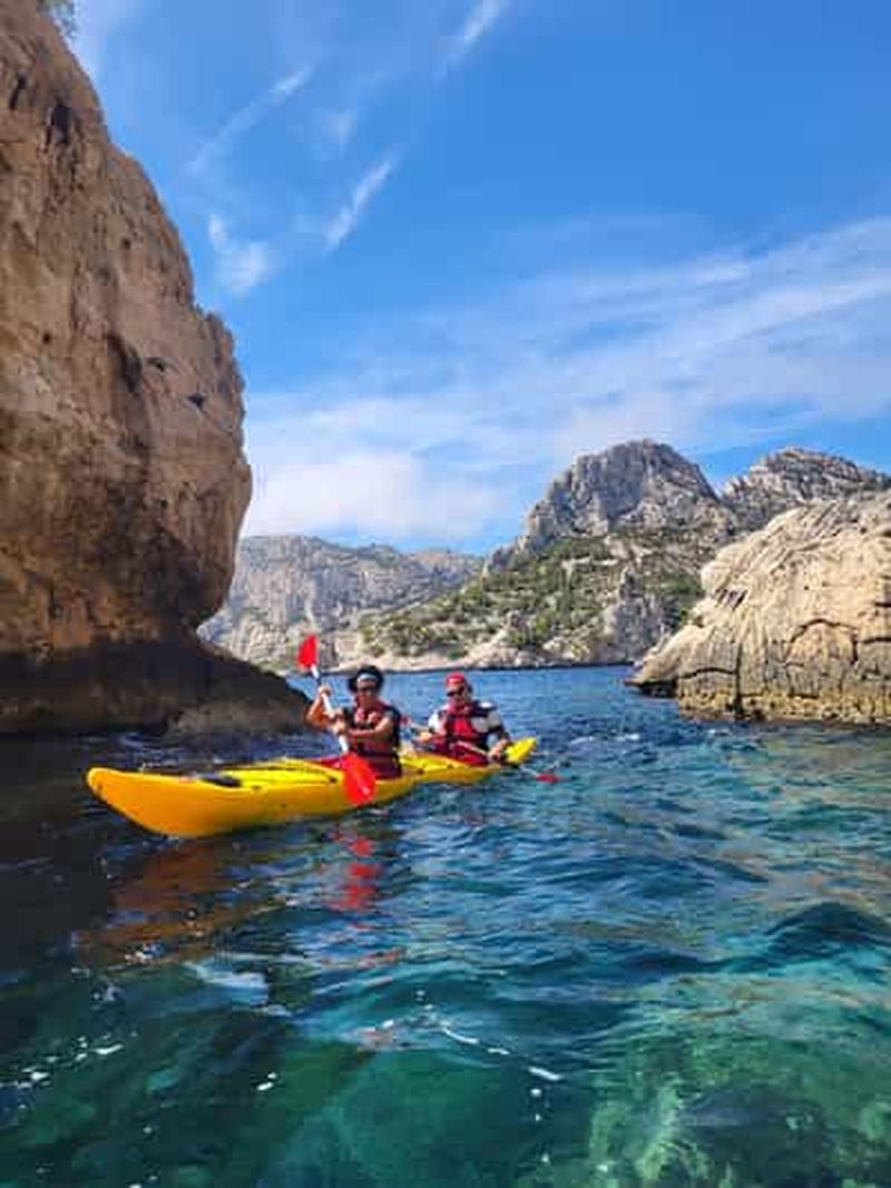 Billet Cassis : Excursion en kayak de mer dans le parc national des Calanques