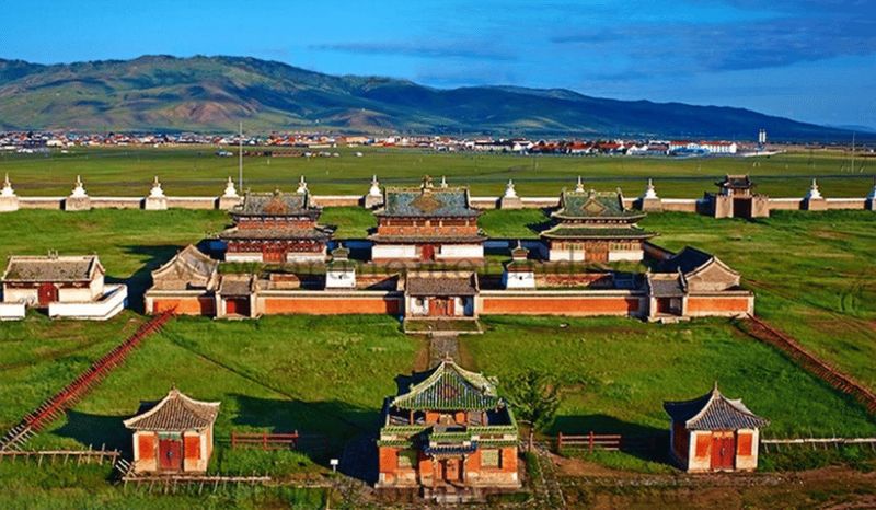 Billet 4 jours de visite de la Mongolie centrale, statue de Chinggis Khan