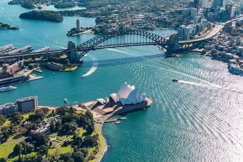 Billet Tour privé de 30 minutes en hélicoptère au-dessus du port de Sydney pour 2 personnes