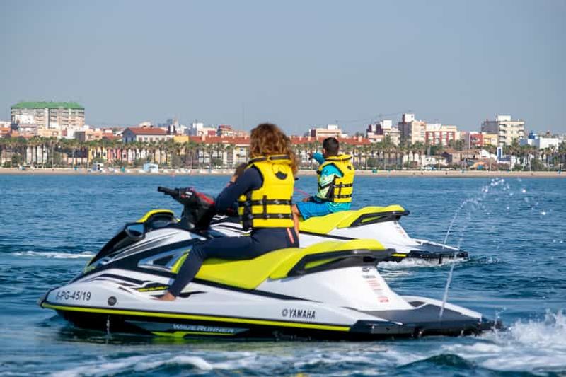 Billet Valence : excursion en jet ski, paddle surf, photos et boisson gratuite