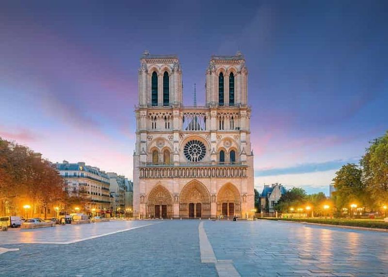 Billet Paris : visite guidée de la cathédrale Notre-Dame avec entrée standard