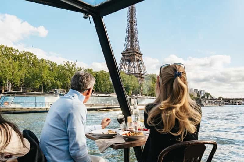 Billet Paris : Dîner-croisière gastronomique à 3 plats sur la Seine