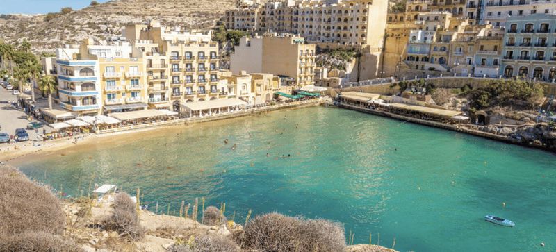 Billet Gozo : excursion privée en bateau dans la baie de Xlendi, grottes et snorkeling