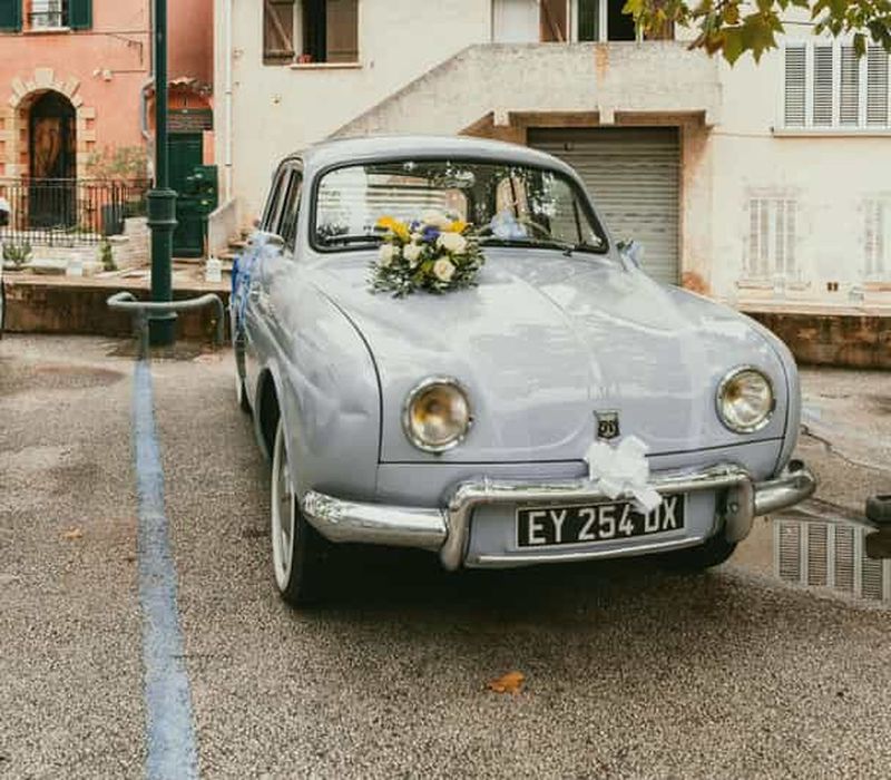 Billet Visite privée à bord d'une Renault Dauphine de 1959