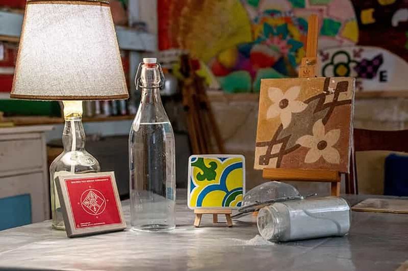 Billet Carreaux maltais - Atelier de peinture de souvenirs avec des artistes locaux