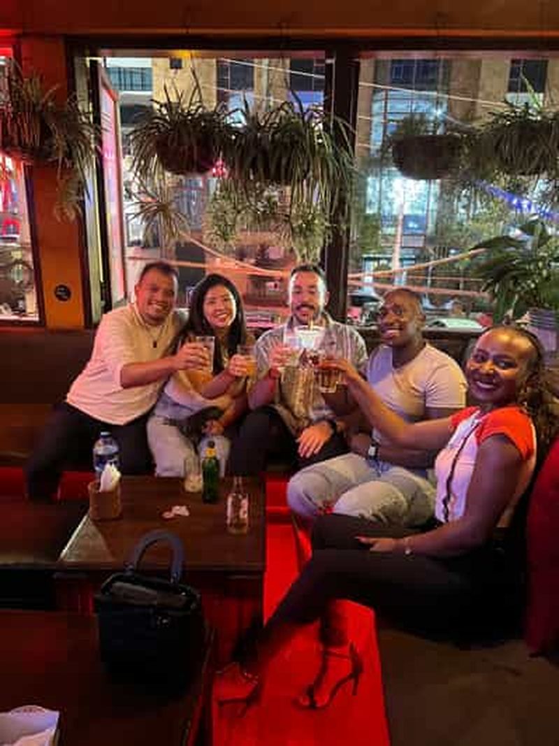 Billet Tournée des bars de Nairobi : boire et se rencontrer