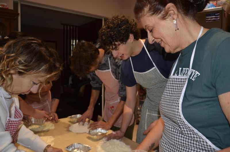 Billet Catane : cours de cuisine sicilienne avec vin et hors-d'œuvre