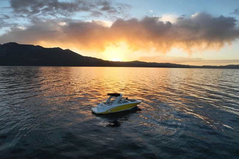 Billet Lac Tahoe : 2 heures de bateau privé au coucher du soleil