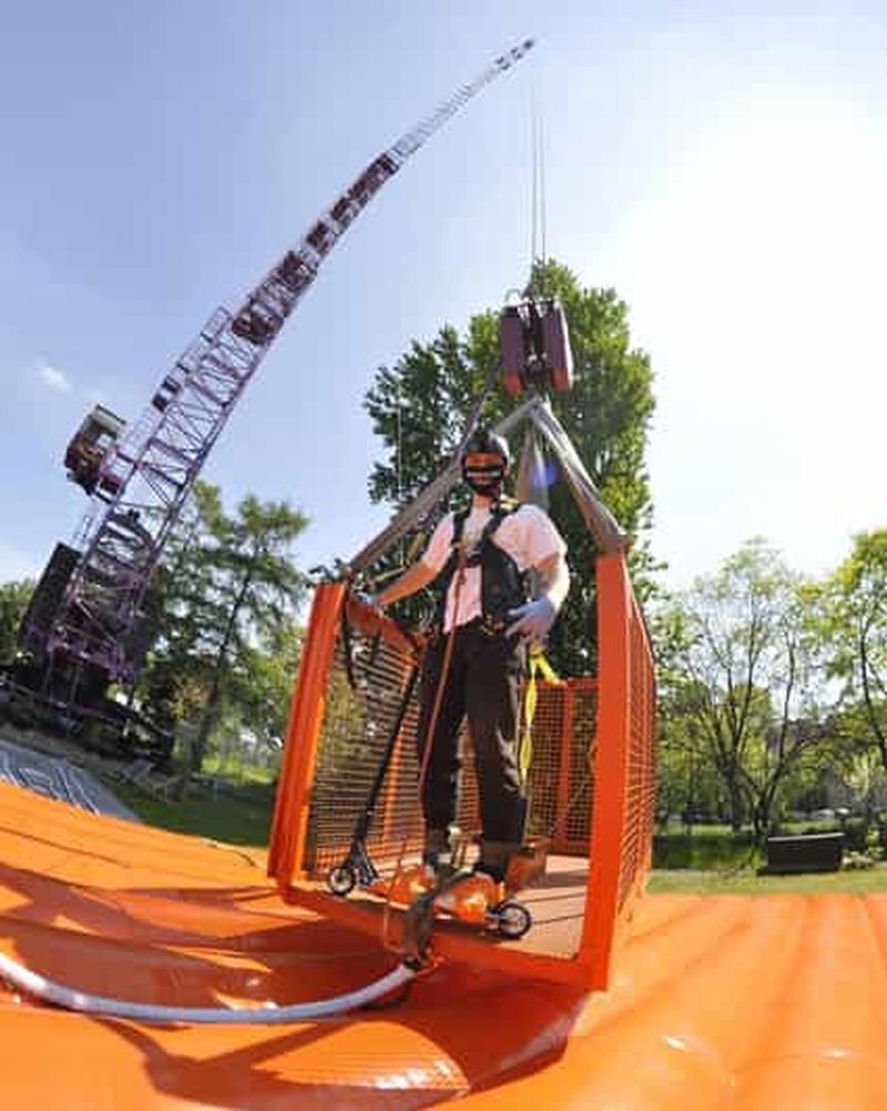 Billet Cracovie : saut à l'élastique depuis une grue avec photos en option