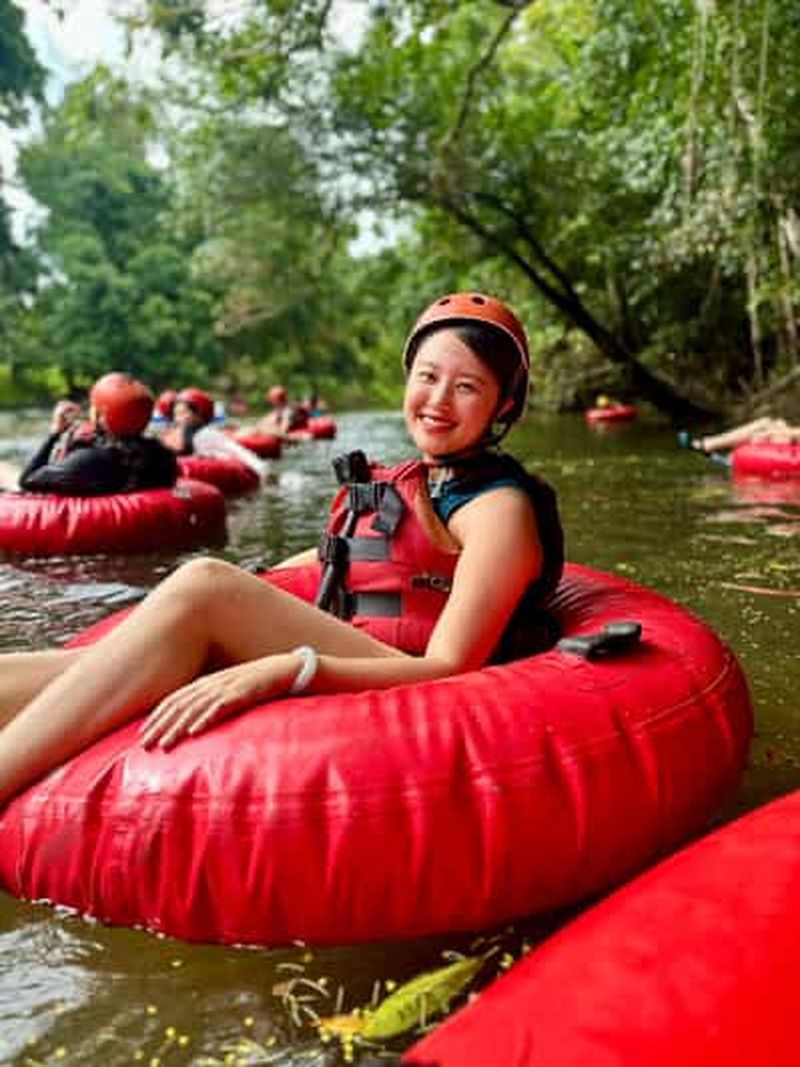 Billet Cairns ou Northern Beaches : descente en bouée dans la forêt tropicale