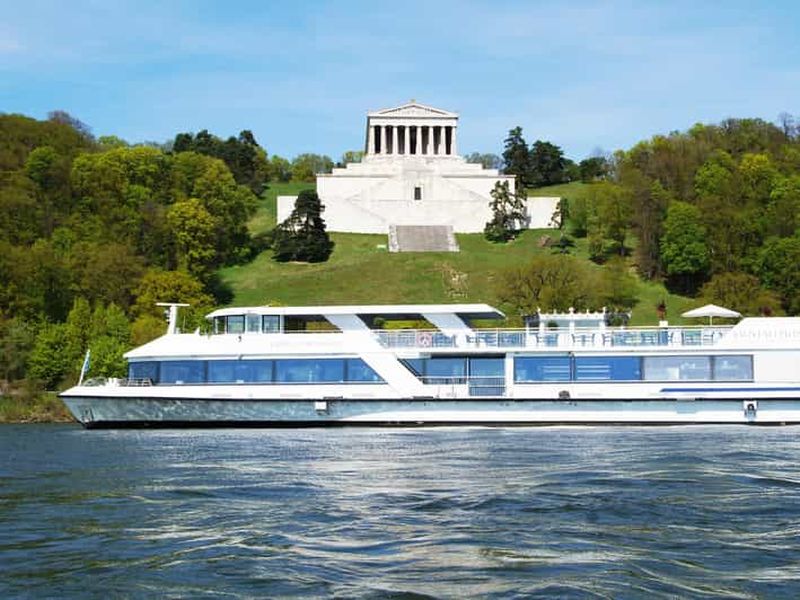 Billet Ratisbonne : visite touristique en bateau vers Walhalla
