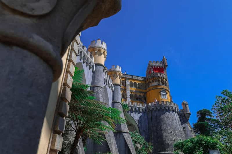 Billet Lisbonne : Sintra, Palais de Pena, Cascais et Belém en petit groupe