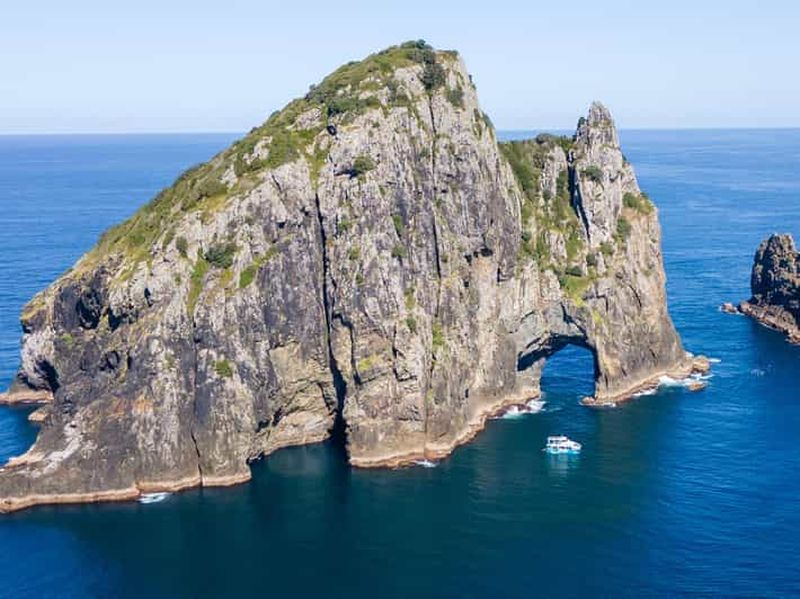 Billet Paihia/Russell : Croisière "Hole in the Rock" avec 2 arrêts sur l'île