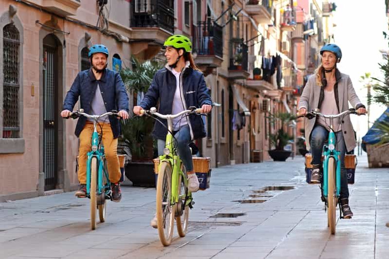 Billet Barcelone : Visite de la colline de Montjuic en E-Bike