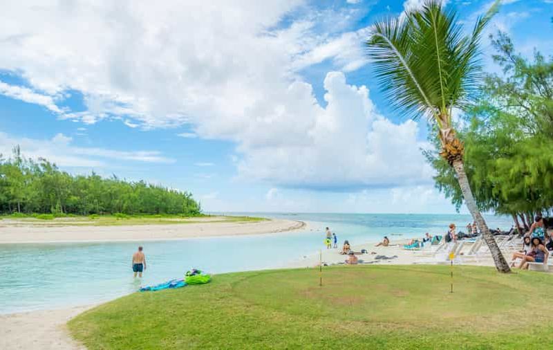 Billet Ile Maurice : 5 îles de la côte est avec plongée en apnée et déjeuner