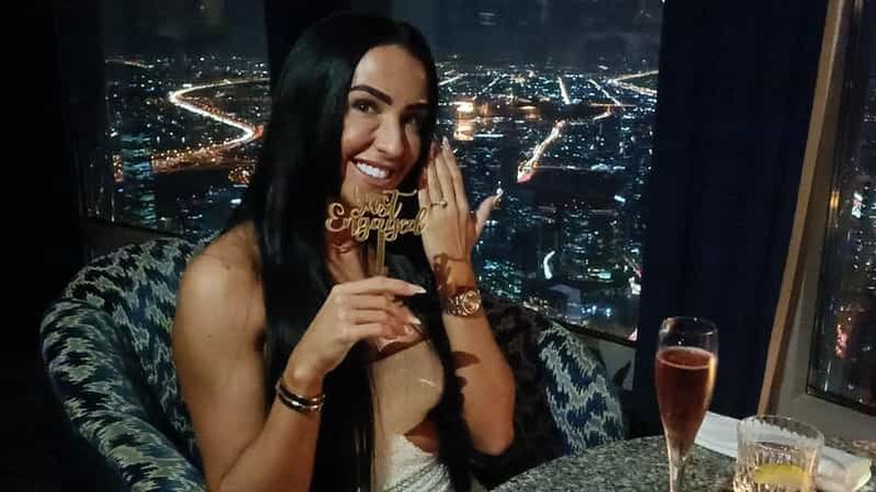 Billet Dubaï : Burj Khalifa Sunset Engagement avec Porsche Pickup