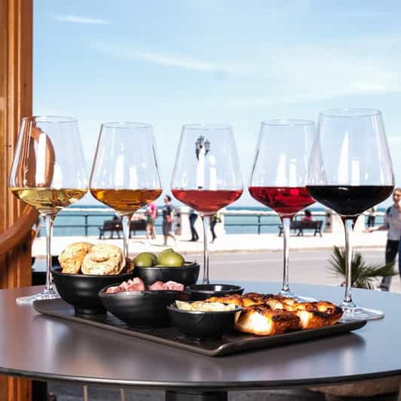Billet Bari : visite à pied avec dégustation de vin et de mets