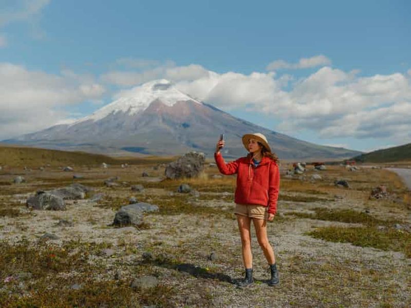 Billet Au départ de Quito : visite privée au Cotopaxi avec randonnée et déjeuner