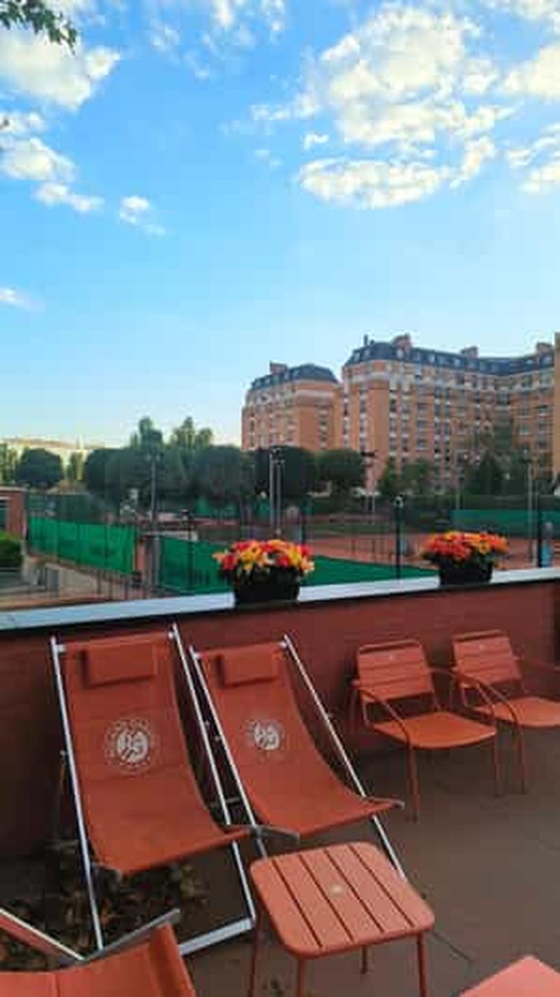 Billet Paris : Séance de tennis privée sur terre battue avec transfert