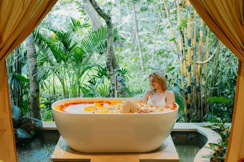 Billet Ubud : Spa inspiré de la nature et bain de fleurs au Tejas SPA Suweta