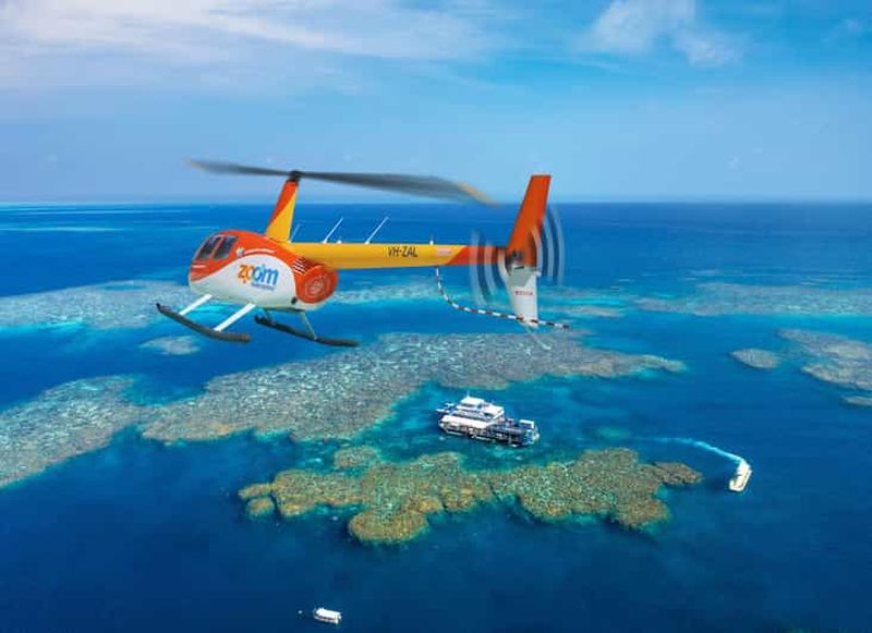 Billet Depuis Cairns : ponton de la barrière de corail, île et hélicoptère