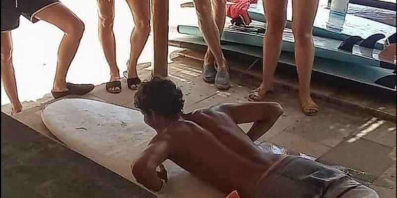 Billet Sud de Lombok : cours de surf de haut niveau à Gerupuk, Lombok