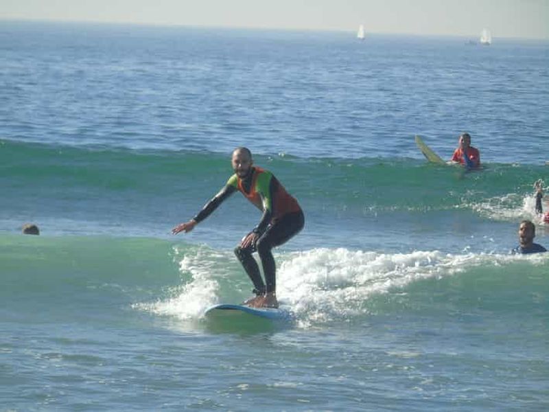 Billet Porto : Leçon de surf en petit groupe