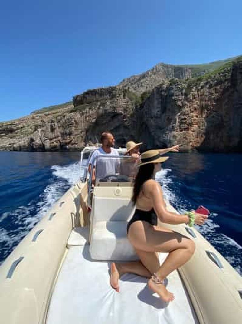 Billet Vlore : grotte de Haxhi Ali, excursion en hors-bord à Karaburun et plongée avec tuba