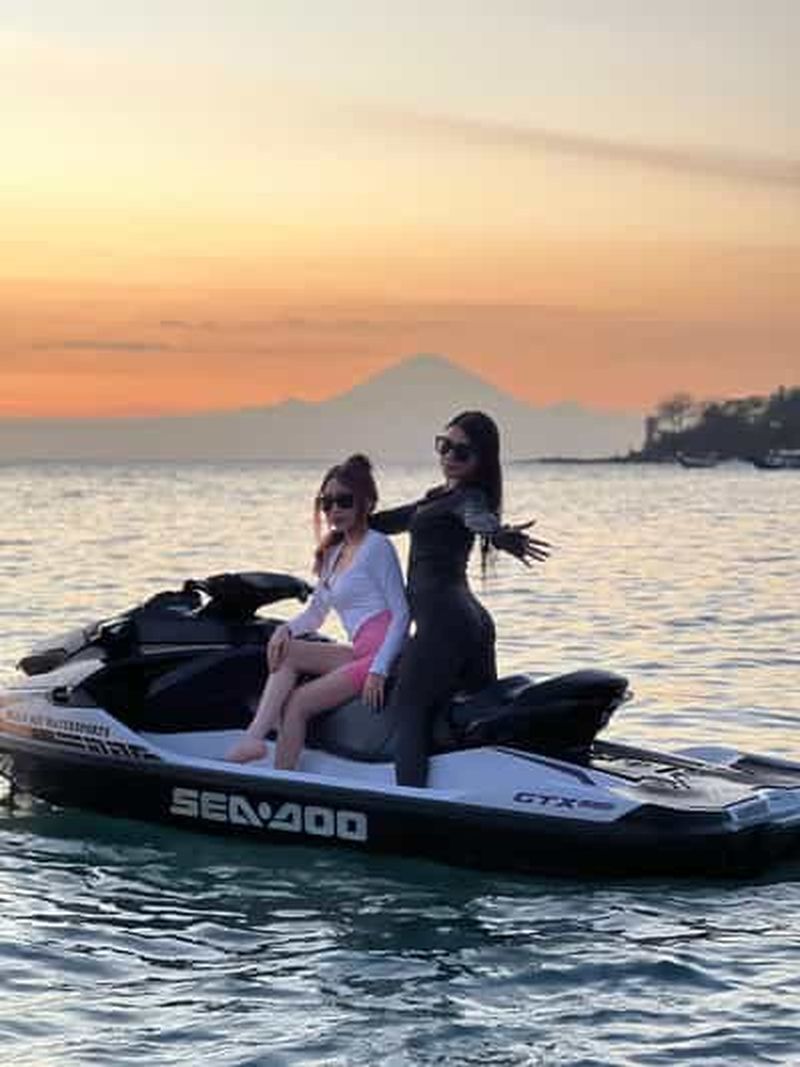 Billet Baie de Senggigi : location de jet ski pour une durée d'une heure