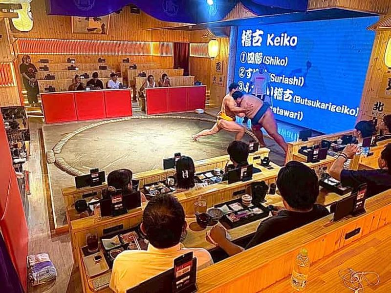 Billet Sapporo : spectacle de sumo avec repas japonais et photo