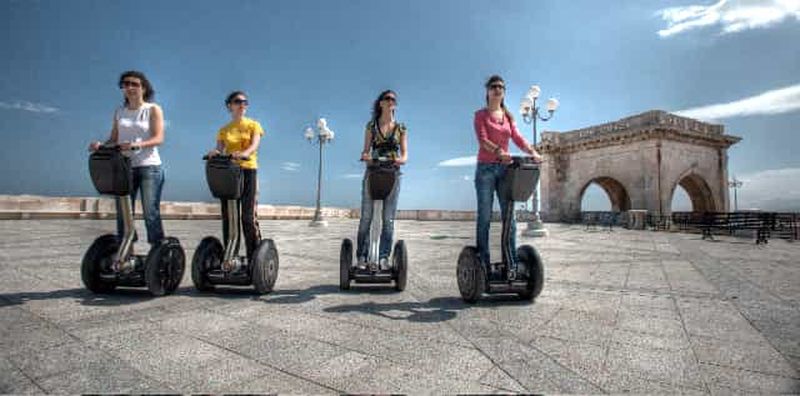 Billet Cagliari : visite guidée en Segway