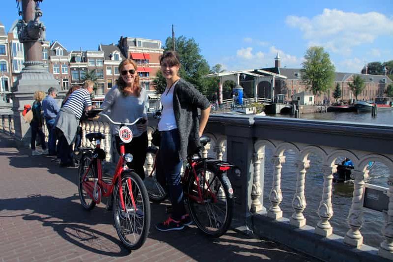Billet Amsterdam : location de vélos avec cadenas pour 1/3 d'heure ou pour la journée