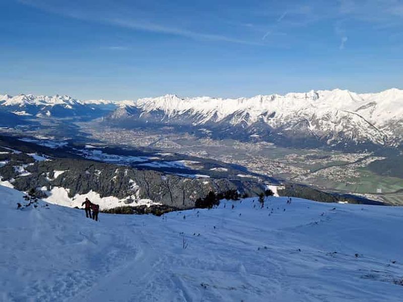 Billet Innsbruck : excursions en raquettes avec guide tyrolien, transfert inclus