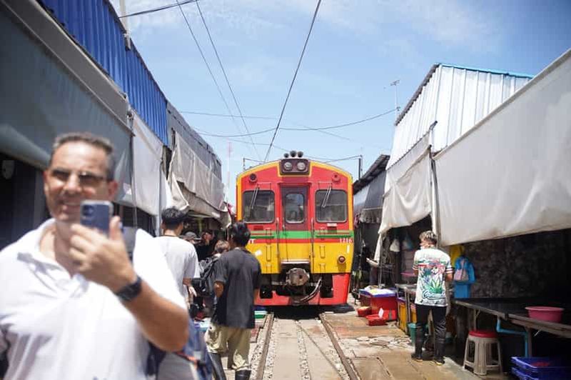 Billet Depuis Bangkok : visite guidée d'une journée du marché flottant et d'Ayutthaya
