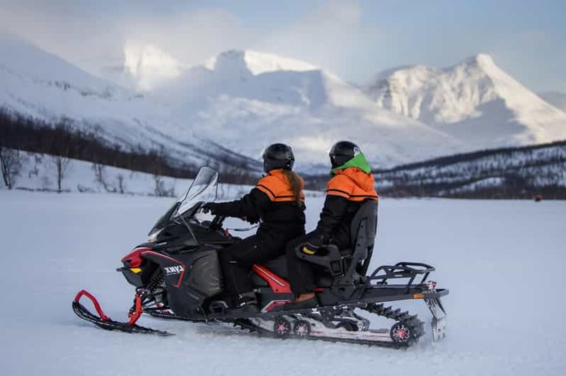 Billet Depuis Tromsø : Motoneige au Camp Tamok et visite du parc des neiges