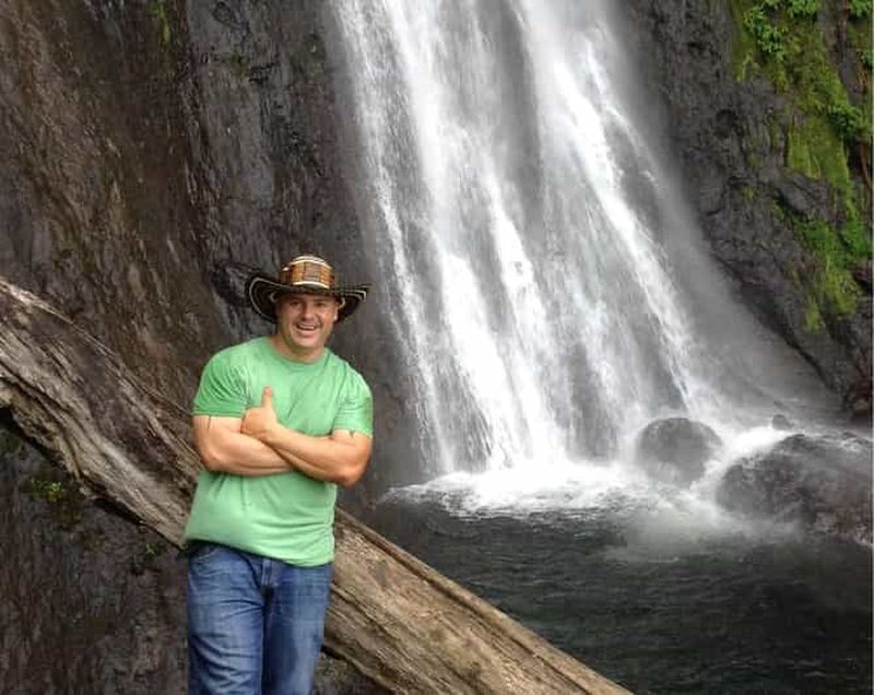 Billet Jardín : Randonnée à cheval avec la villa du café et la cascade