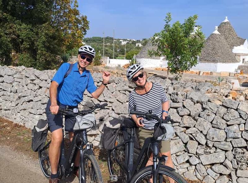 Billet Cisternino : visite guidée en vélo électrique d'une cave et d'un moulin à huile