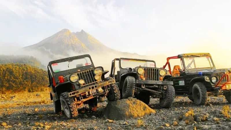 Billet Yogyakarta : excursion en Jeep sur le mont Merapi avec prise en charge