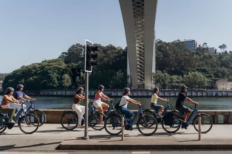 Billet Porto : Visite panoramique de la rivière en E-Bike