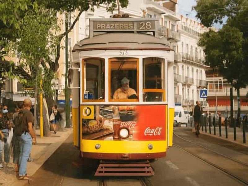 Billet Lisbonne : visite à pied du tramway 28, d'Alfama et des pastéis de nata
