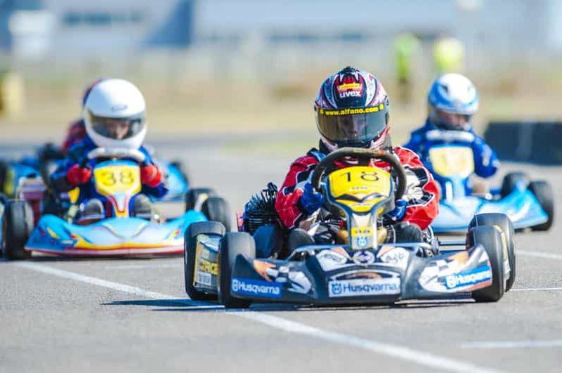 Billet Varsovie : karting (2 courses de 8 minutes)