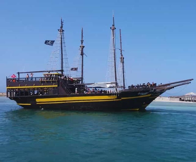 Billet Aventure sur la côte de Djerba : croisière, déjeuner sur la plage et baignade